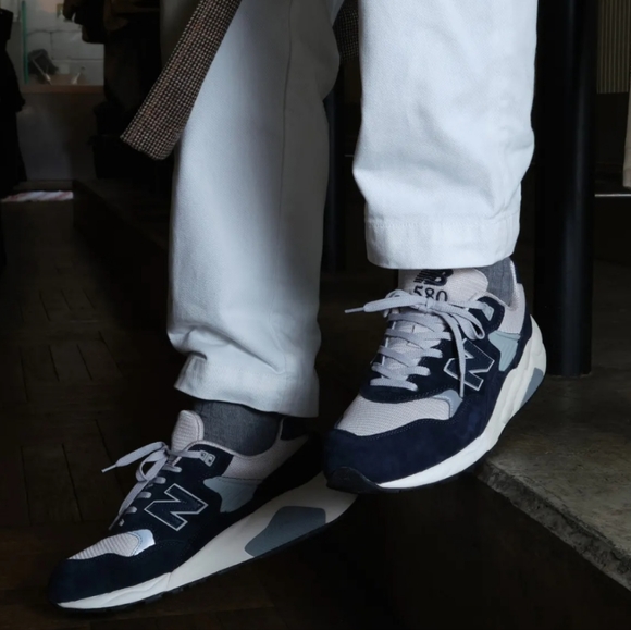 New Balance 580 MT5800G2 Unisex Womens Sz - Picture 4 of 12